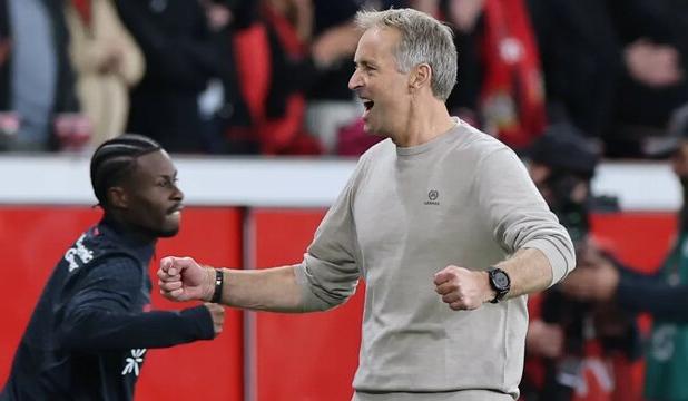 لورکوزن پیروز بازی بزرگ بوندسلیگا