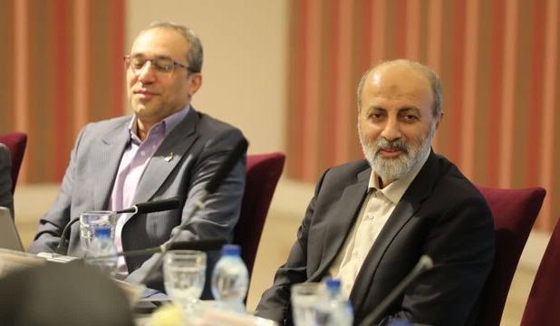 انقلاب آرام در سازمان غذا و دارو؛ حمایت از دانش‌بنیان‌ها و تضمین بازار شیرخشک