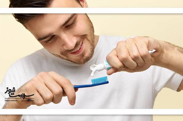 مسواک زدن قبل یا بعد از صبحانه؟