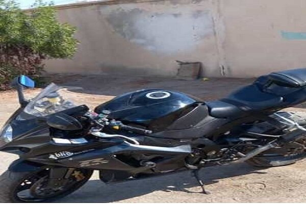 کاوازاکی ۹ میلیاردی در نائین توقیف شد