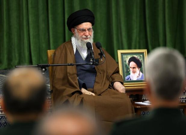 رهبر انقلاب: به‌رغم مشکلات، نقاط مثبت در کشور زیاد است