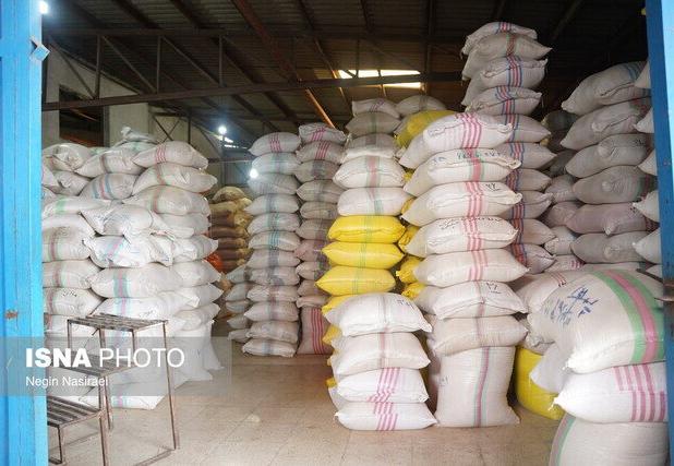 توقیف محموله ۱۰ میلیارد ریالی برنج قاچاق در قم