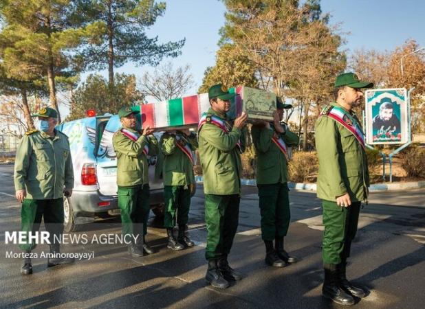 تشییع پیکر مطهر شهید گمنام در نیشابور