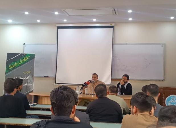 سردار نائینی: در جنگ ۱۲ روزه نشان دادیم قدرت موشکی ما بازدارنده است