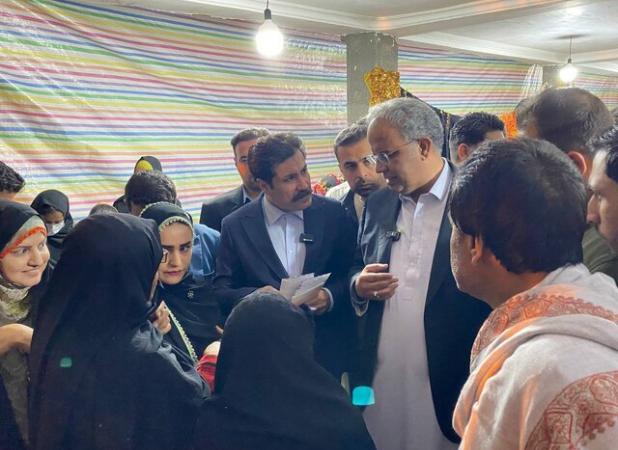 تدوین برنامه ویژه توانمندسازی هنرمندان محلی صنایع دستی در دولت چهاردهم