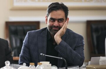 حمله ثابتی به پزشکیان به‌خاطر ملاقات با خاتمی