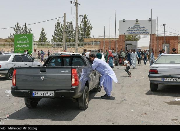 احتمال جذب نیروی کار خارجی با اعطای ویزای کار/ تعیین مجازات برای متخلفان اسکان و اشتغال اتباع غیرمجاز