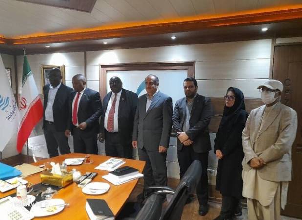 سفیر زیمبابوه: زیمبابوه آماده همکاری استراتژیک از طریق بندر چابهار است