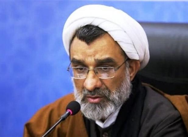 تقویت بنیان خانواده از کارکردهای وجود امامزادگان است