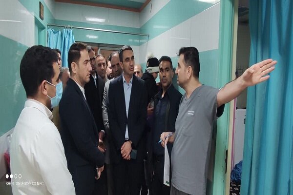 جزئیات سانحه رانندگی برای معلمان کوهدشتی؛ ۴ نفر بستری هستند