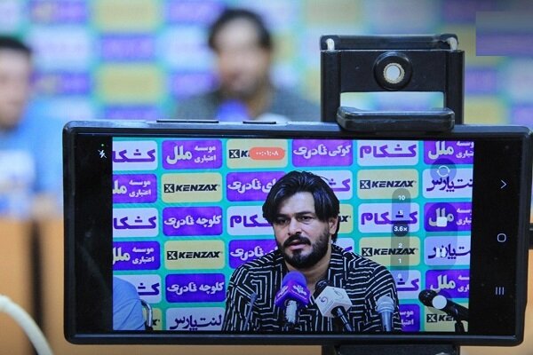 دقیقی: شیرازه تیم پیکان بعد از گل اول از هم پاشید