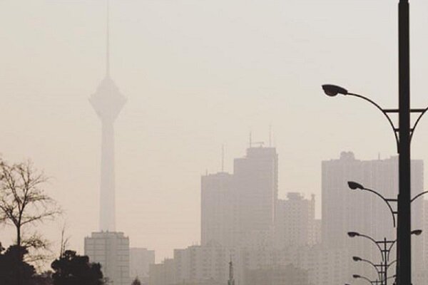 آلودگی هوا آغاز تمرینات استقلال را به تاخیر انداخت
