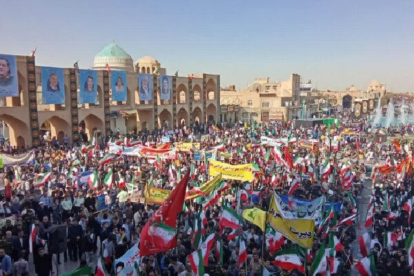 دانش‌آموزان طلایه‌داران انقلاب در یزد؛ از سنگر علم تا میدان مقاومت