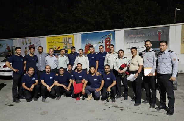 اعزام ۳۰ نیروی شهرداری بجنورد برای مهار آتش‌سوزی پارک ملی گلستان