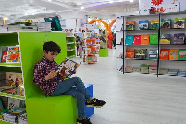 حضور کانون پرورش فکری با بیش از یک هزار عنوان اثر در نمایشگاه کتاب