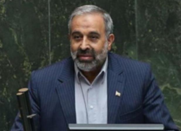 زلفی گل مناسبت خود با اهل فتنه را روشن کند