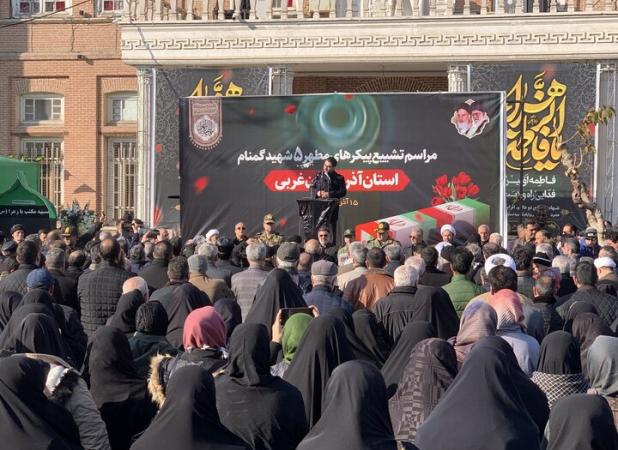 آیین تشییع پیکر ۵شهید گمنام در ارومیه آغاز شد