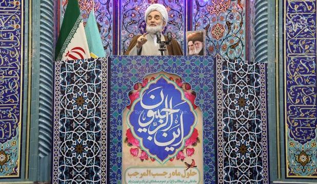 امام جمعه رشت: جهانیان به حقانیت جمهوری اسلامی در مقابل غرب باور دارند