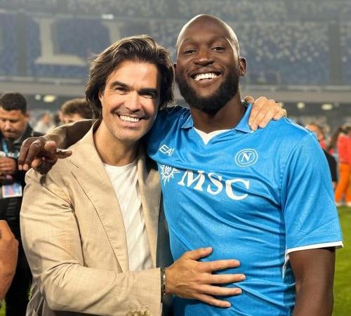 ایجنت طارمی: گاهی برای بازیکن‌هایم طلاق گرفته‌ام!