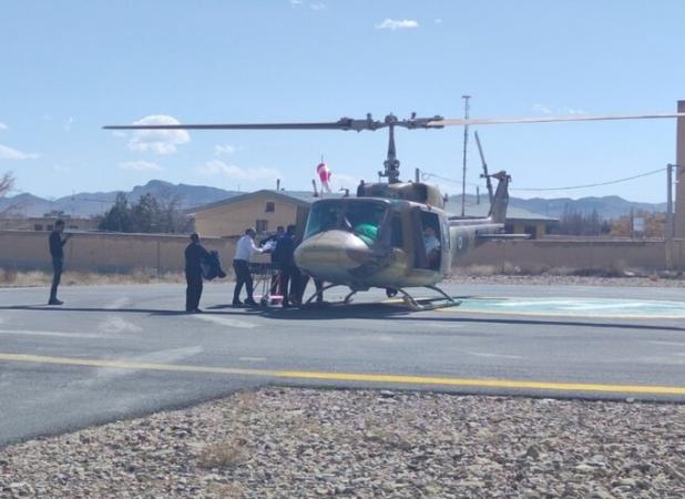 انتقال حیاتی جوان ۲۲ ساله به بندرعباس توسط اورژانس هوایی بستک