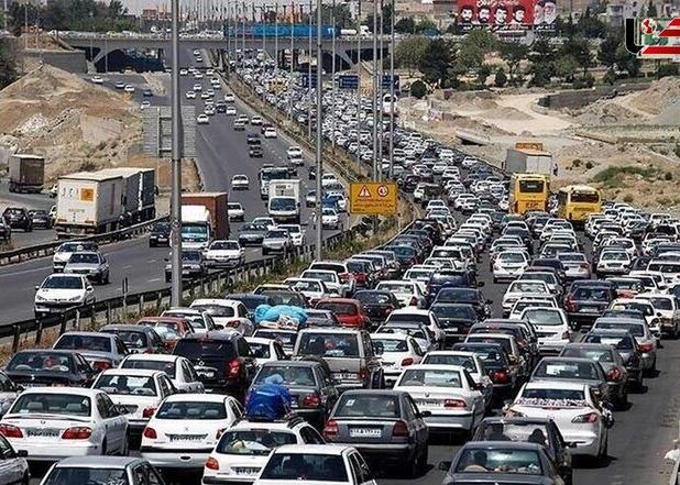 ترافیک سنگین در آزاد راه کرج _ تهران