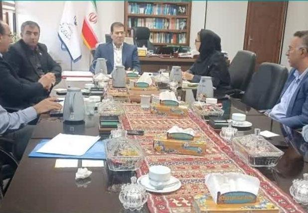 وضعیت ارتباطات شعب اخذ رای در ستاد انتخابات استان بوشهر بررسی شد