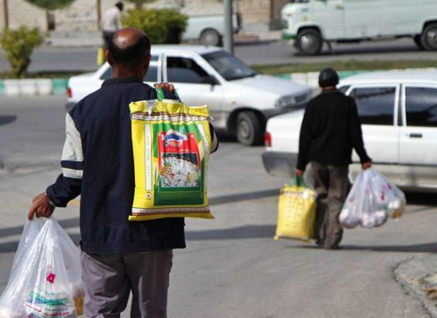 کارگران ساختمانی مشهد همچنان در انتظار بسته حمایتی