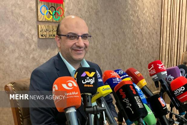 توضیح علی نژاد درمورد پرچمدار و لباس کاروان های اعزامی به بحرین و ریاض