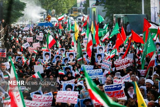 تجلی بیعت عاشورایی با رهبر معظم انقلاب اسلامی در قم