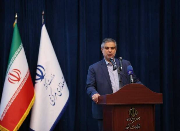 زندیه‌وکیلی: برنامه انس با قرآن در ماه رمضان زمینه ساز جذب جوانان باشد