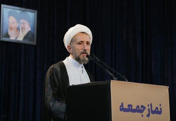 امام جمعه قزوین: شاکیان پرونده خودرویی نگران نباشند