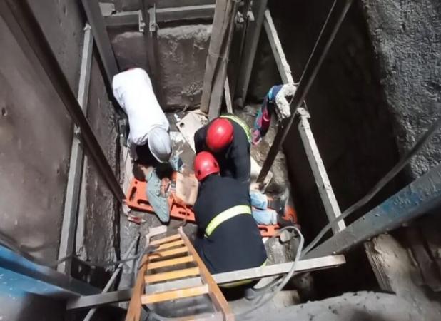 رضازاده:مرد ۴۰ ساله در چاله آسانسور یک ساختمان در ارومیه سقوط کرد