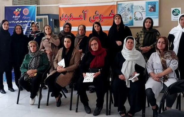 کارگاه آموزشی پیشگیری از آسیب‌های اجتماعی دختران در سقز برگزار شد