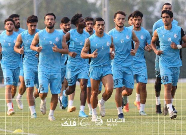 ماجرای مرموز حضور یک بازیکن سیاهپوست در تمرین استقلال!