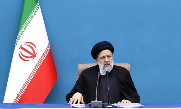 رئیسی: راه‌اندازی خط ریلی رشت_آستارا مسیر دوستی میان ایران با همه کشورهاست/ ایران ارزانترین مسیر تجاری و اقتصادی