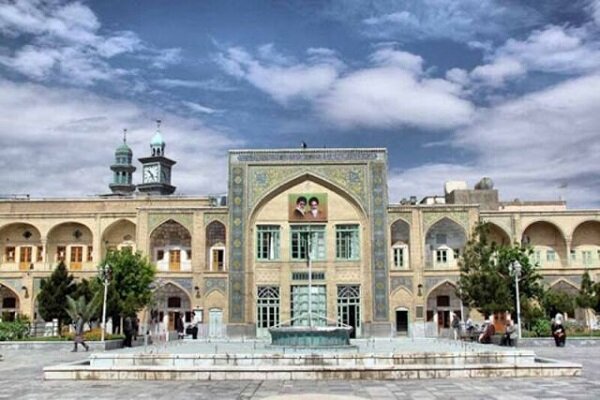 حوزه‌های علمیه مغز متفکر انقلاب اسلامی و پشتوانه نظام  هستند