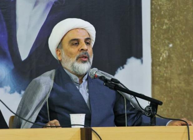 وجه تمایز امامین انقلاب با دیگر رهبران جهان تسلط بر مبانی معرفی است