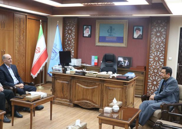 لزوم استفاده از ظرفیت‌های جهاد دانشگاهی برای آموزش زبان فارسی به دانشجویان خارجی