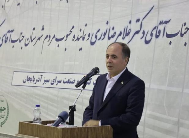 فاز نخست شهرک گلخانه‌ای سراب با حضور وزیر جهاد کشاورزی آغاز شد