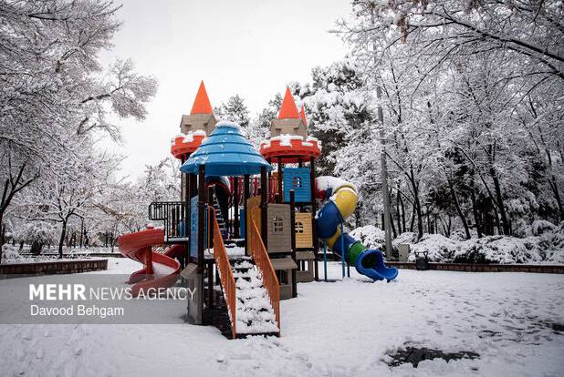 هشدار تشدید بارش برف و باران در سراسر کشور؛ دمای تهران به زیر صفر رسید