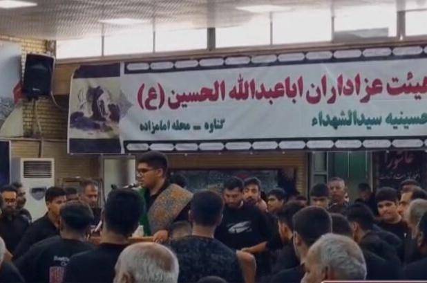 سینه‌زنی سنتی ظهر عاشورا در حسینیه سیدالشهدا (ع) گناوه