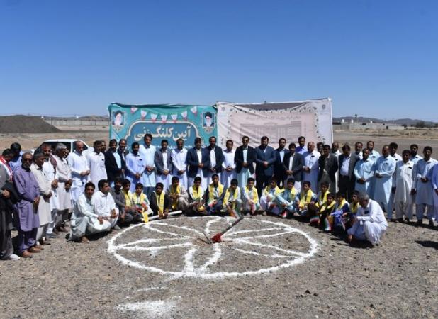 کلنگ زنی ساخت دو مجتمع آموزشی بزرگ در مهرستان