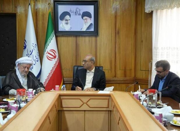 تأکید بر توسعه تعاملات مرزی و هم‌افزایی مسئولان در استان کرمانشاه