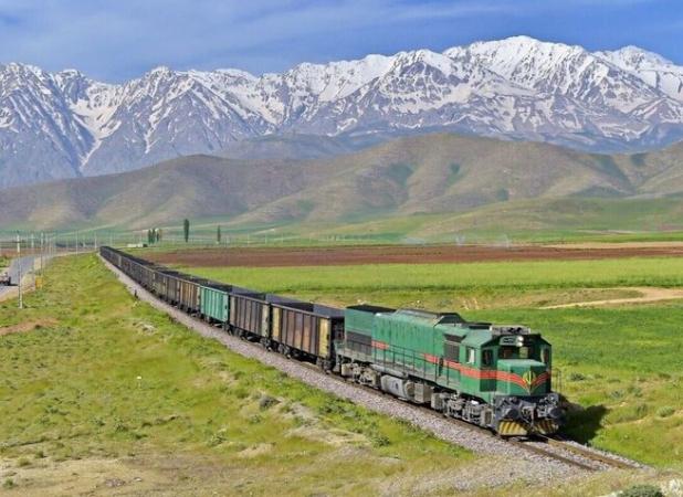 قطار فوق‌العاده تهران - رشت راه‌اندازی شده است