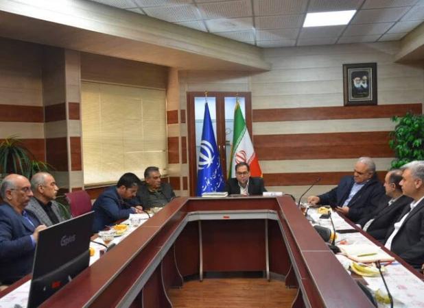 مجرب: جلوگیری از خام‌فروشی زمینه جذب سرمایه‌گذاران را فراهم می‌کند