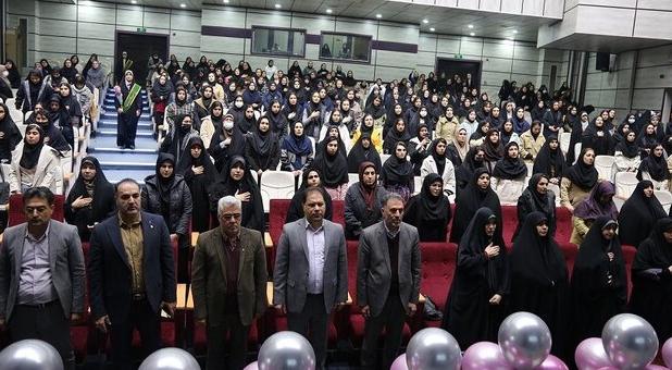 رئیس دانشگاه لرستان: بانوان در فرهنگ ایرانی - اسلامی تاثیر دارند