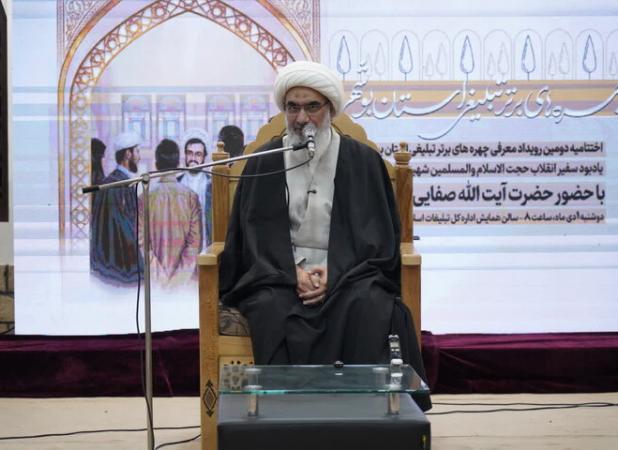 امام جمعه بوشهر: روحانیت به اندازه نورانیت خود جامعه را هدایت می کند