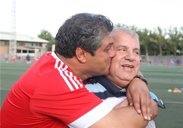 حمله تند فرزند اسطوره پرسپولیس به روزنامه‌نگار تاجی!