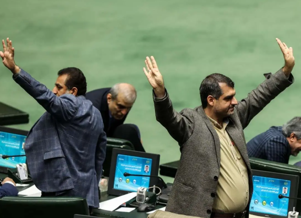 بیانیه جنجالی مجلس درباره مذاکرات هسته‌ای