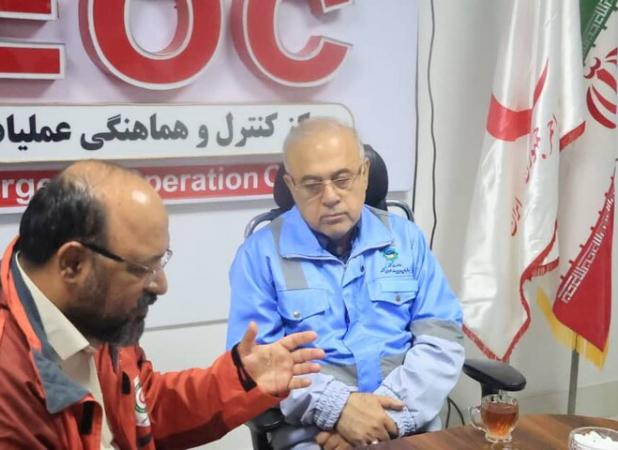 بازدید استاندار هرمزگان از مرکز EOC جمعیت هلال‌احمر استان هرمزگان
